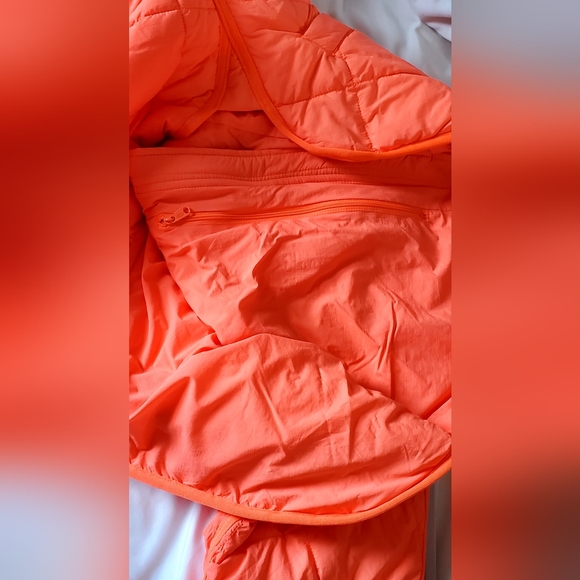 NWT Free People Pippa Puffer Packable Jacket size XS - Hot Watermelon - Picture 9 of 10